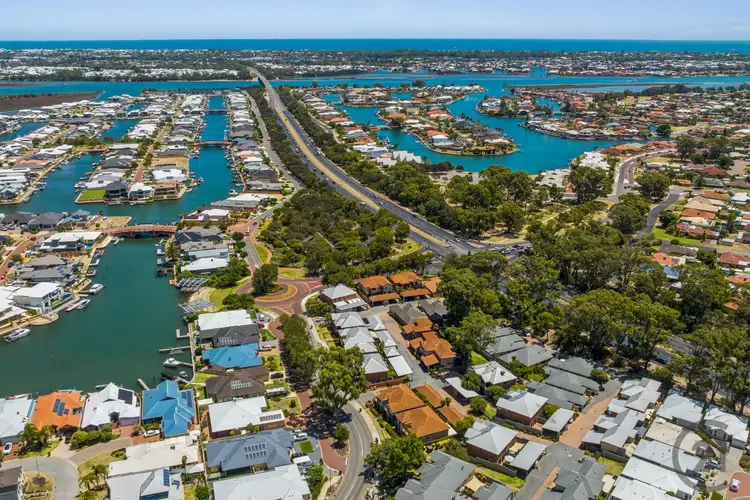 Fourth view of Homely house listing, 27/1 Mariners Cove Drive, Dudley Park WA 6210