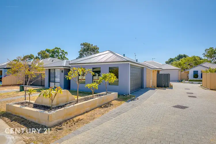 1/21 Clover Approach, Seville Grove WA 6112