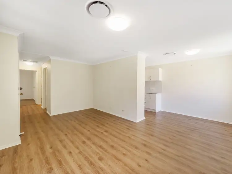 Fourth view of Homely villa listing, 11/212-222 Harrow Rd, Glenfield NSW 2167
