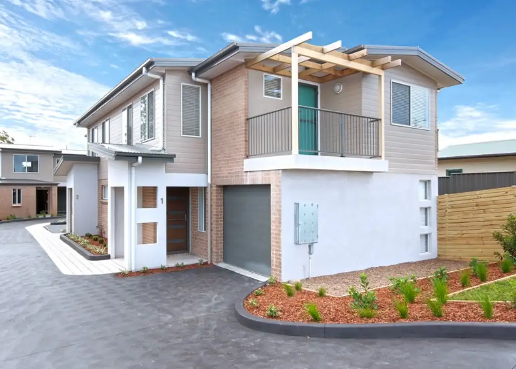 Main view of Homely townhouse listing, 1/99 Kahibah Road, Kahibah NSW 2290