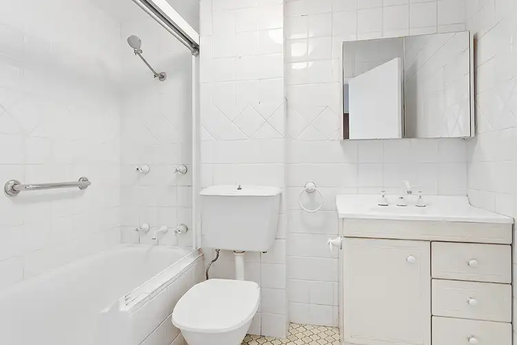 Sixth view of Homely apartment listing, 4/87 Gerard Street, Cremorne NSW 2090