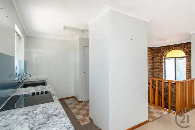 Fifth view of Homely unit listing, 2/12 Henson Street, Mandurah WA 6210