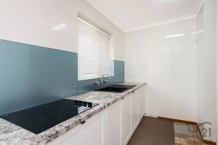 Sixth view of Homely unit listing, 2/12 Henson Street, Mandurah WA 6210