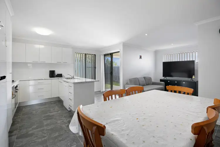 Fifth view of Homely unit listing, 2/8 Riverview Court, Monkland QLD 4570