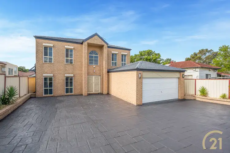 136 Smart Street, Fairfield Heights NSW 2165