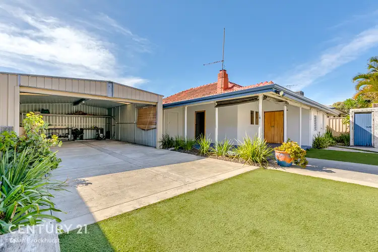 Fourth view of Homely house listing, 6 Rosa Place, Spearwood WA 6163