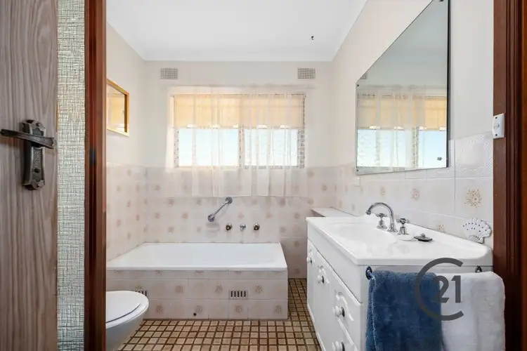 Third view of Homely unit listing, 2/17 Caulfield Drive, North Haven SA 5018