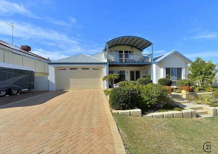 5 Cunderdin Loop, Dawesville WA 6211