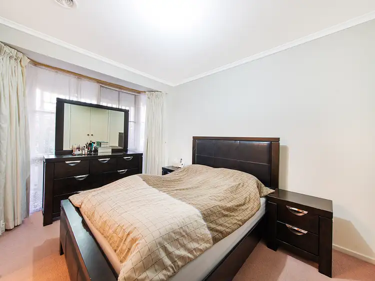 Fifth view of Homely house listing, 2 Basil Close, Hallam VIC 3803