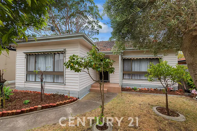 30 Henry Street, Oakleigh VIC 3166