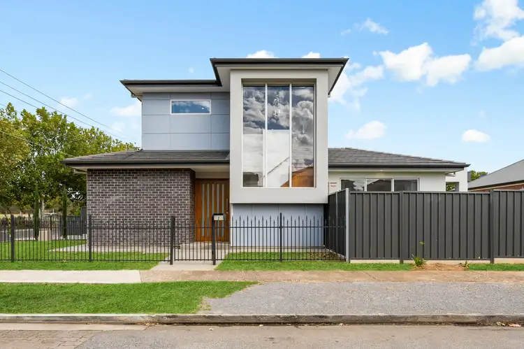 2 Parkmore Avenue, Sturt SA 5047