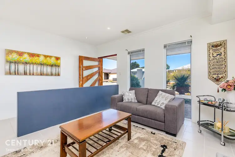 Sixth view of Homely house listing, 8 Hazewinkel Gardens, Champion Lakes WA 6111