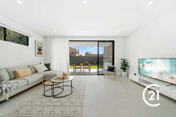 Sixth view of Homely semi-detached listing, 40 Apex Avenue, Picnic Point NSW 2213