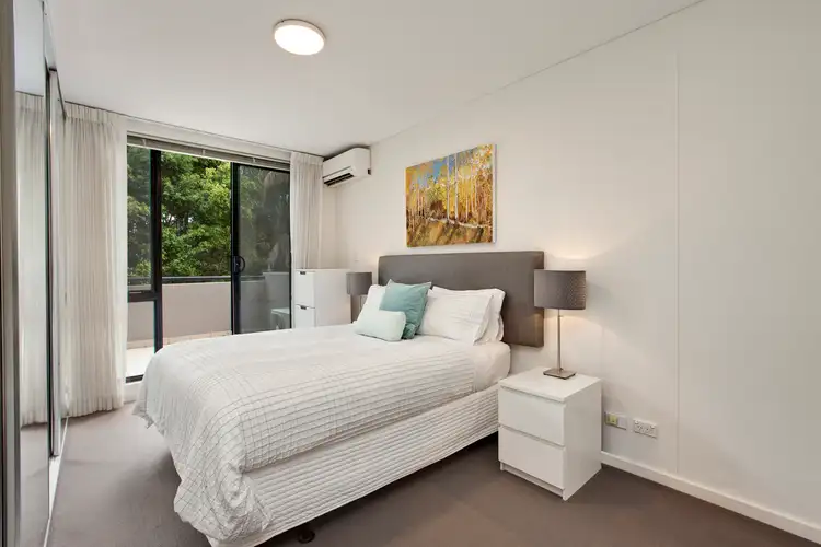 Third view of Homely apartment listing, 1/494-496 Old South Head Road, Rose Bay NSW 2029