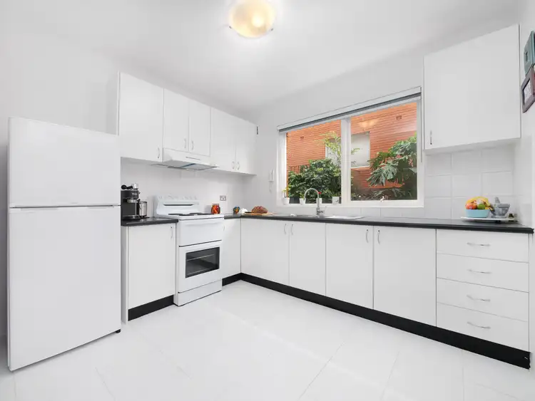 Third view of Homely apartment listing, 2/4 Albi Place, Randwick NSW 2031