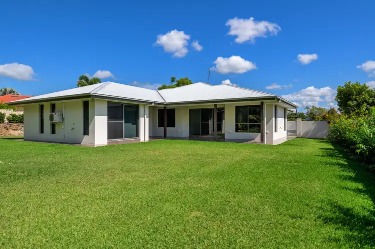 Second view of Homely house listing, 8 Callistemon Court, Southside QLD 4570