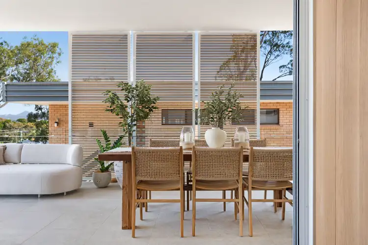 24 Katharina Street, Noosa Heads QLD 4567