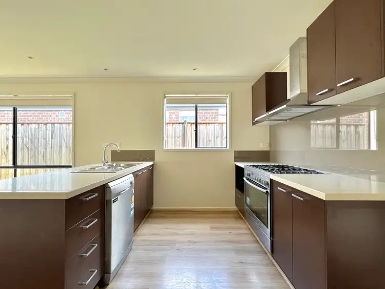 Fifth view of Homely house listing, 16 Featherflower Way, Officer VIC 3809