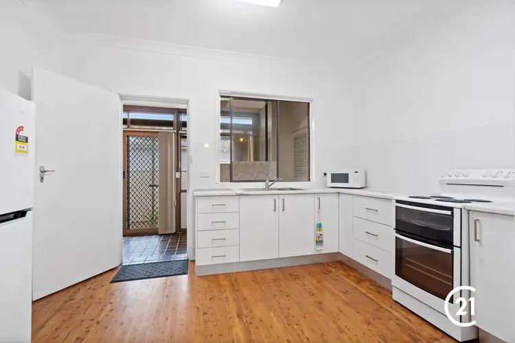 Main view of Homely villa listing, 2/5 Pheasant Avenue, Bateau Bay NSW 2261