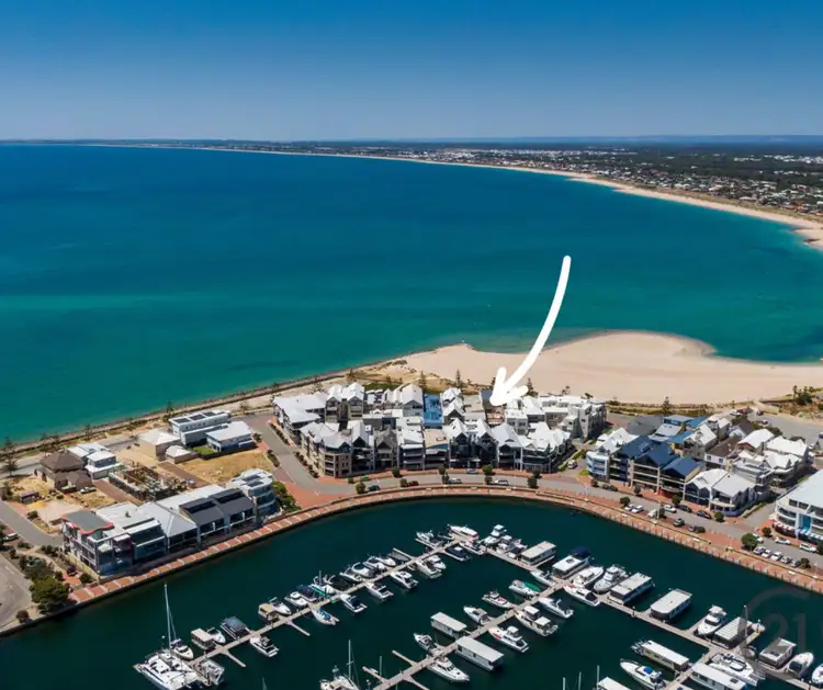 6/30 Spinnaker Quays, Mandurah WA 6210