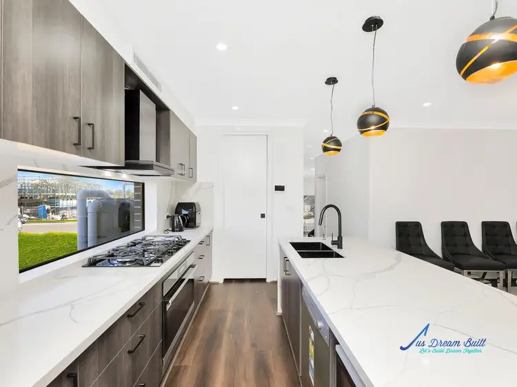 69 Brassil Avenue, Claymore NSW 2559
