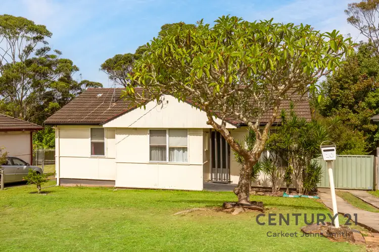 10 Willandra Crescent
