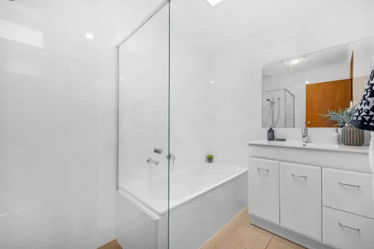 Sixth view of Homely unit listing, 2/93 Bellaview Road, Flagstaff Hill SA 5159