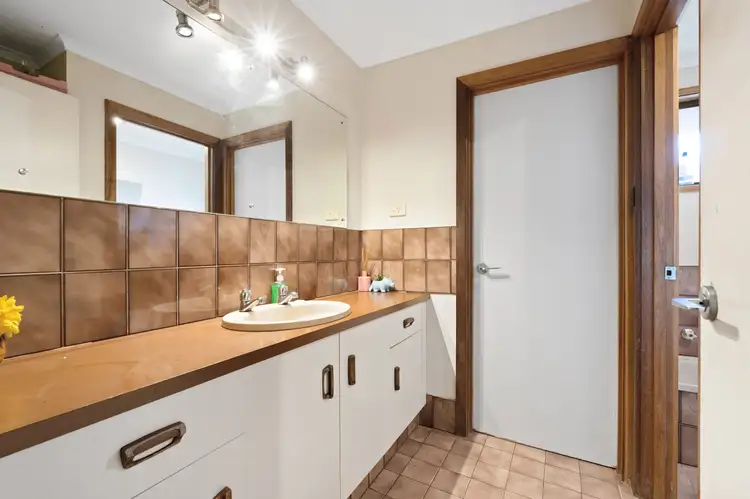 Fourth view of Homely house listing, 9 Nilpena Court, Craigmore SA 5114