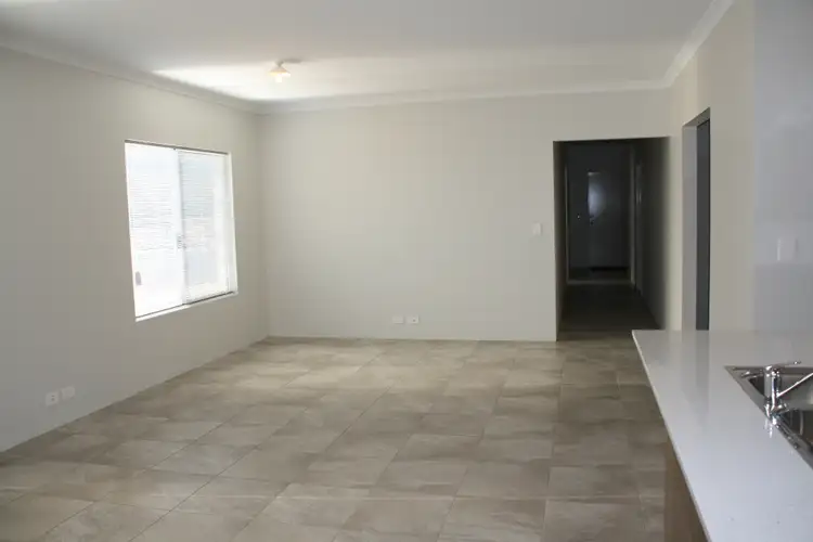 Sixth view of Homely house listing, 86 Tiffany Centre, Dalyellup WA 6230