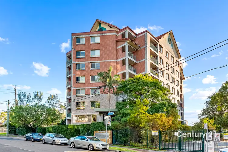 7/1-3 Thomas Street, Hornsby NSW 2077