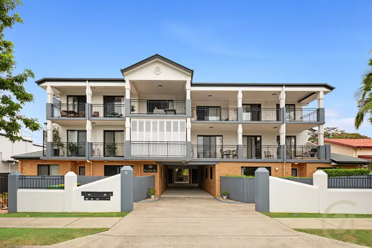 Main view of Homely unit listing, 2/18-20 Wyllie Street, Redcliffe QLD 4020