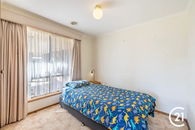 Fifth view of Homely house listing, 11 Ostram Court, Echuca VIC 3564