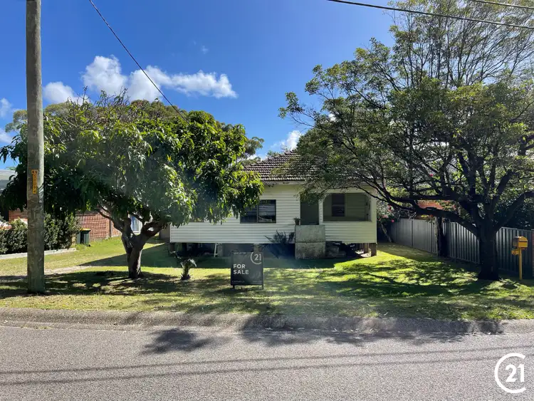 Second view of Homely house listing, 3 Ocean Beach Road, Shoal Bay NSW 2315