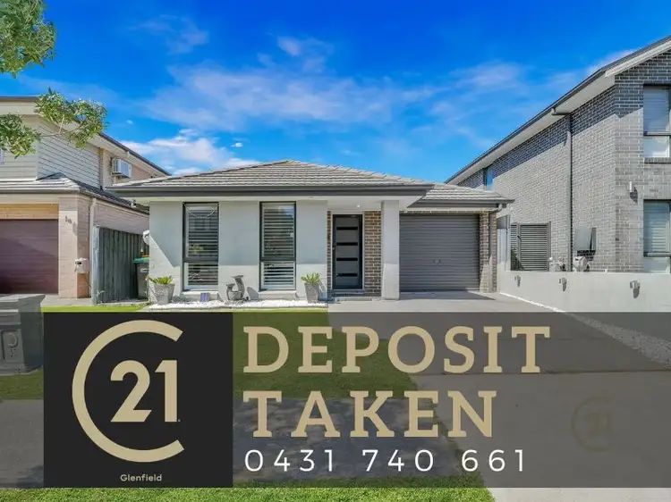 33 Hoy Street, Moorebank NSW 2170