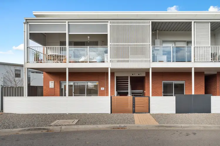 4/8 Trunnel Court, Seaford Meadows SA 5169