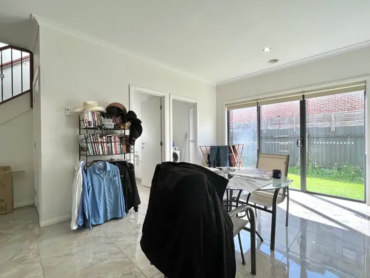 Fourth view of Homely townhouse listing, 5/16 James Street, Pakenham VIC 3810