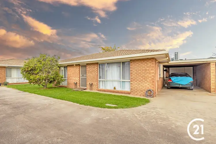 Main view of Homely unit listing, 2/102 Crossen Street, Echuca VIC 3564