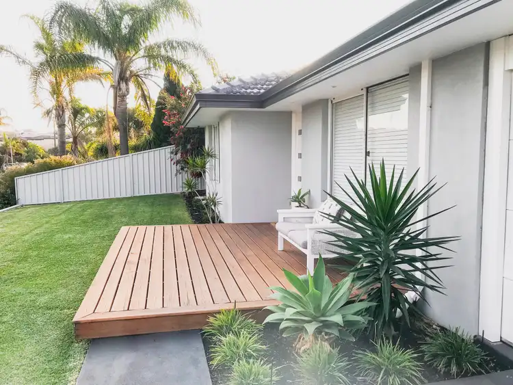 24 Conigrave Road, Yangebup WA 6164