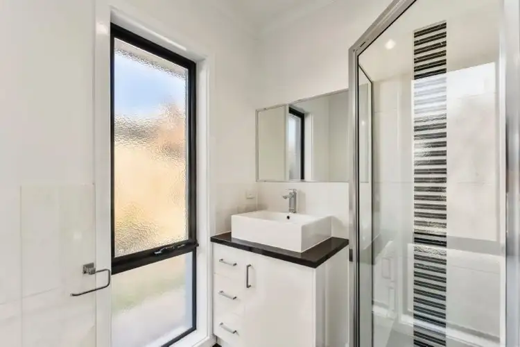 Sixth view of Homely house listing, 9 Dolomite Drive, Mount Gambier SA 5290