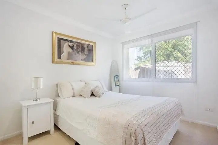 Sixth view of Homely villa listing, 48/50 Saint Kevins Avenue, Benowa QLD 4217