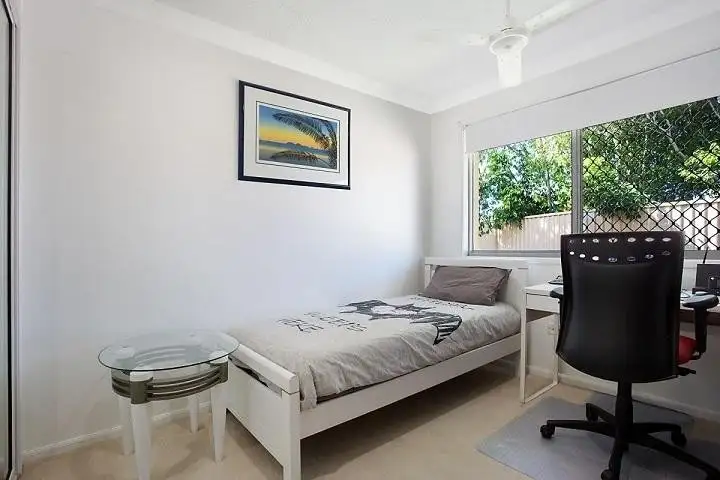 Seventh view of Homely villa listing, 48/50 Saint Kevins Avenue, Benowa QLD 4217