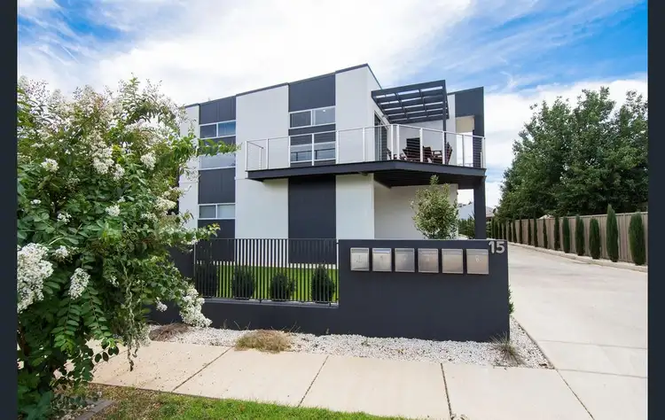 Second view of Homely townhouse listing, 1/67 Wadley St, Wagga Wagga NSW 2650