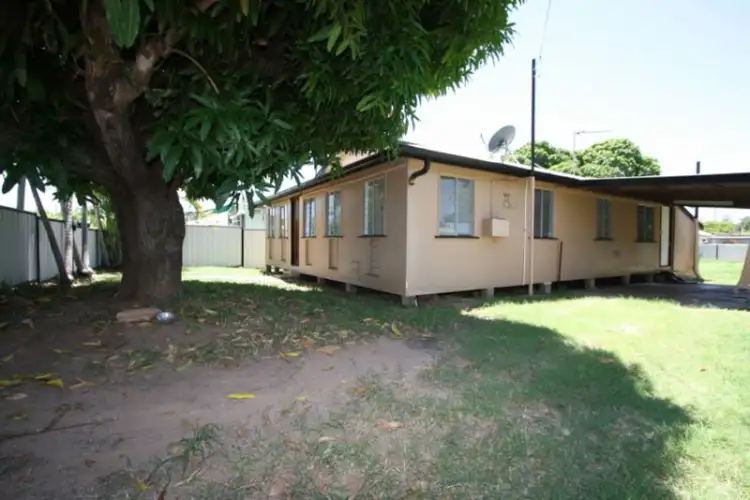 9 Oxford Street, Charters Towers QLD 4820