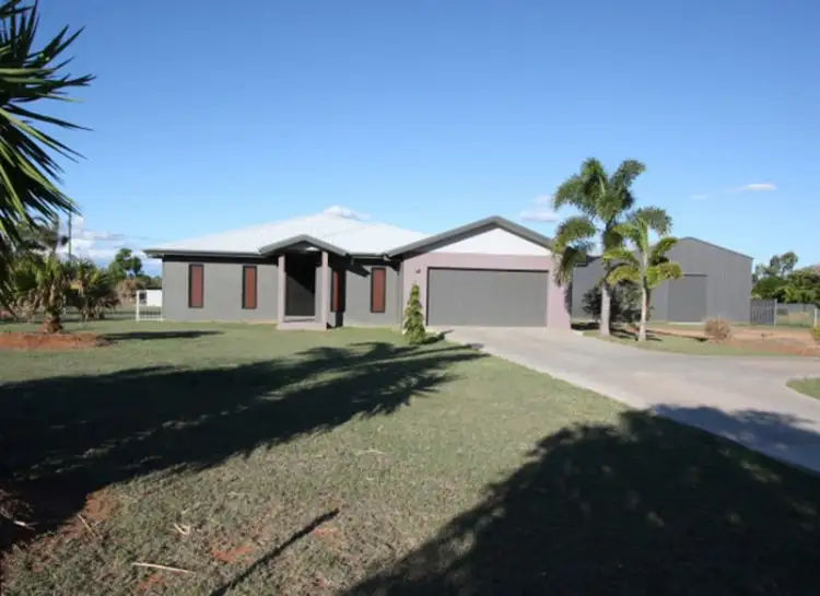 3 Hilltop Court, Charters Towers QLD 4820