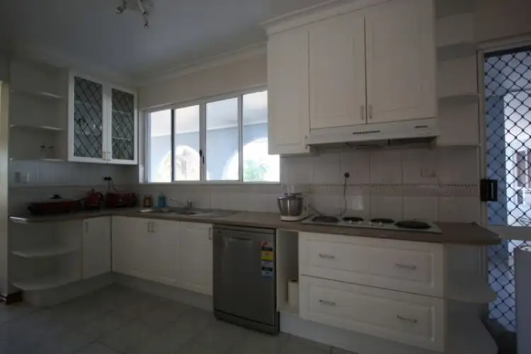 Sixth view of Homely house listing, 5 Kirrima Court, Toll QLD 4820