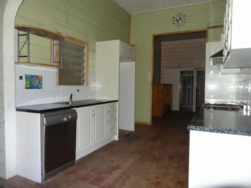 Main view of Homely house listing, 10 Anne Street, Charters Towers QLD 4820