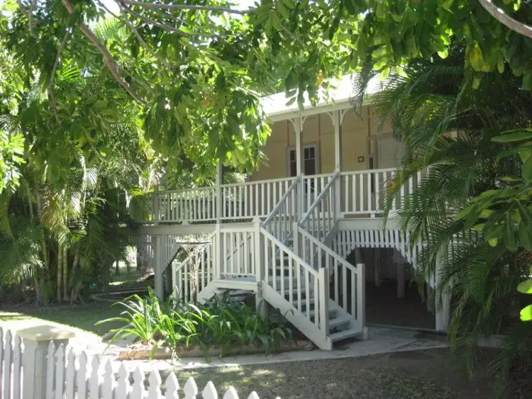 18 York Street, Charters Towers QLD 4820