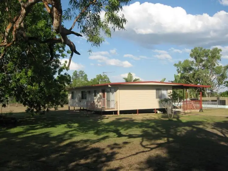 22 Dennis Lane, Charters Towers QLD 4820