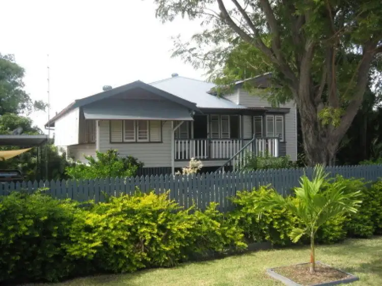 9 Vulture Street, Charters Towers QLD 4820