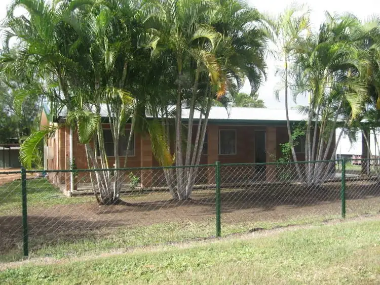 5A Hope Street, Charters Towers QLD 4820